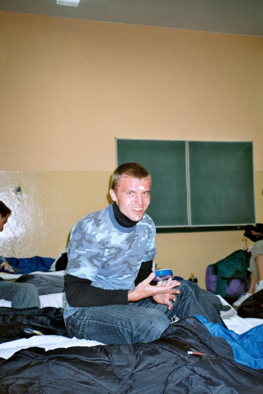 Summer (K)night Fever (14.07.2004 - 28.07.2004) - Grunwald - 21: Dawid preparing himself for...?