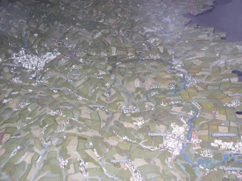TRUTH or DARE... (11.08.2004 - 24.08.2004) - More photos - 94: Chisinau and Tiraspol - on a map in the ethnological museum.