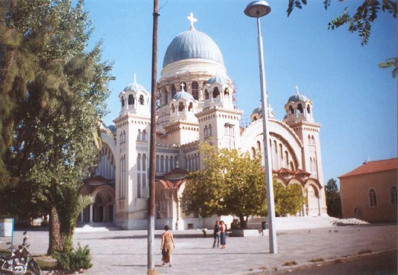 Summer University Athina & Patra (15.07.2001 - 28.07.2001) - Patra - The city - 2: ... a church ...