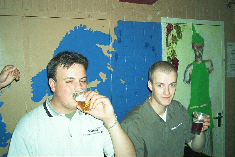Het After Intro Program (29.08.2002 - 14.11.2002) - Jaarclubavond - Het groene feest - 21
