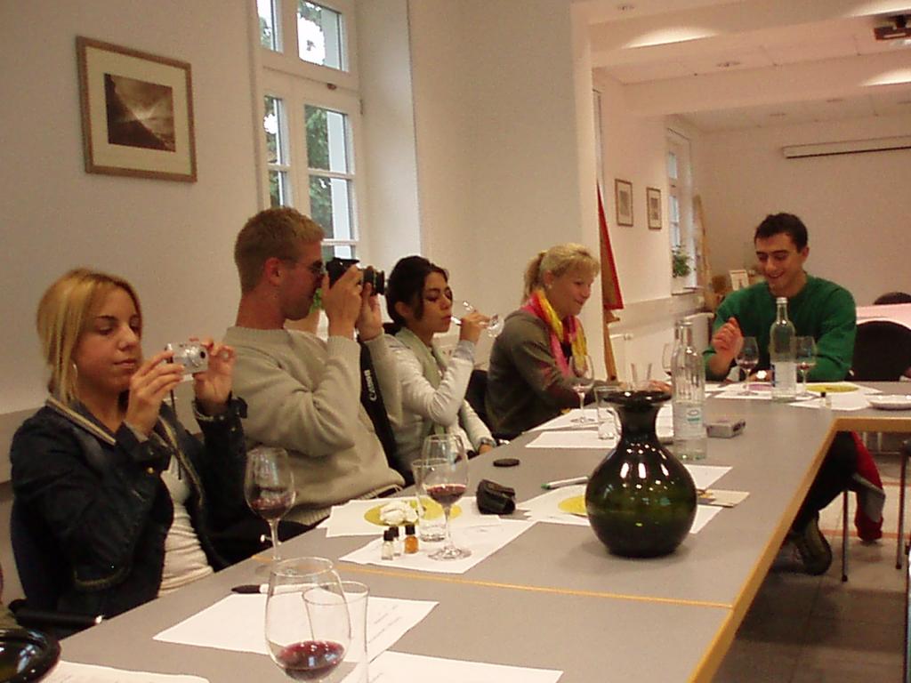 'Uncork your life !' - The Wine-Event (29.09.2006 - 03.10.2006) - Monday