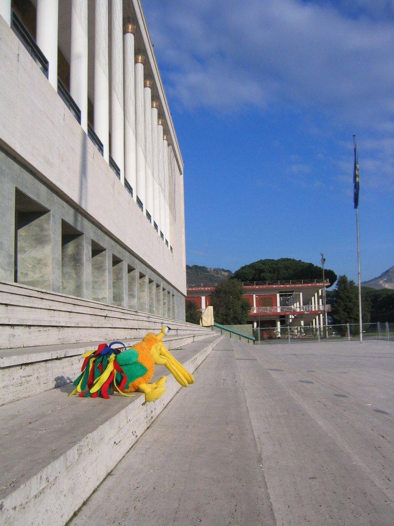 Fall Agora 2006 (02.11.2006 - 05.11.2006) - An Elwetritsche in Napoli - 2: ... still waiting