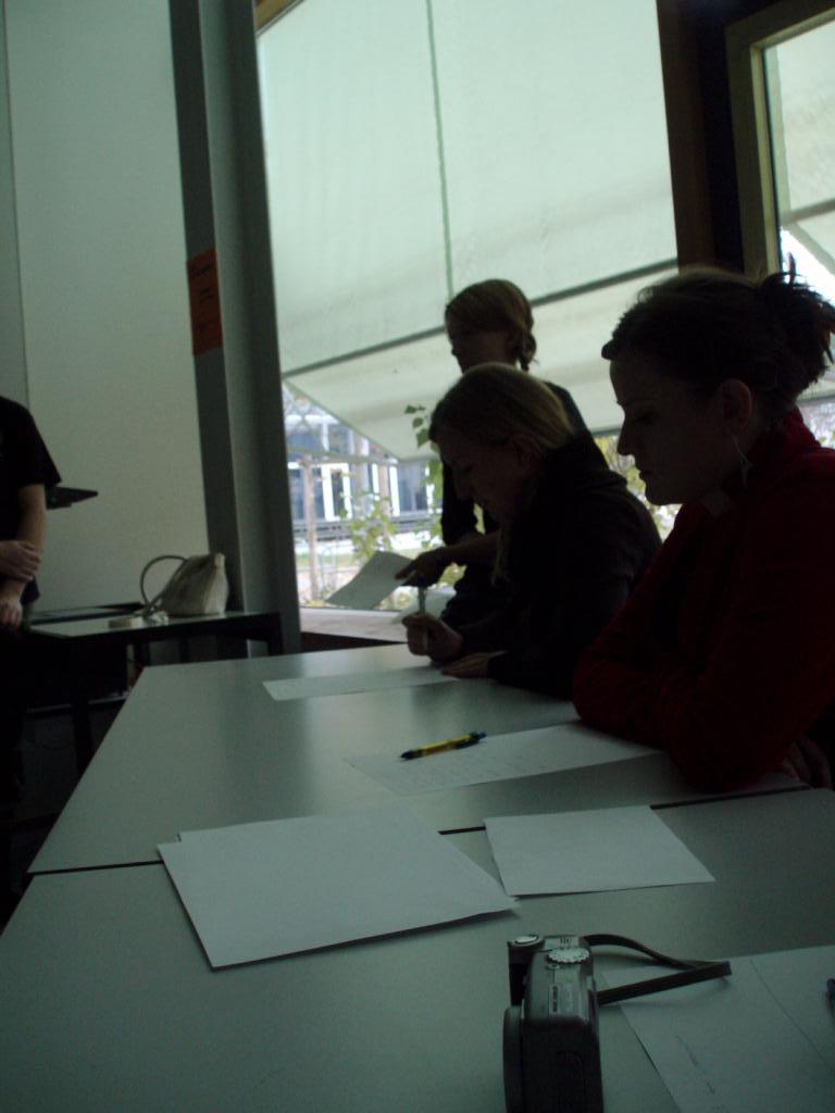 Public Relations European School 1 (07.10.2007 - 14.10.2007) - Nadine's pics - 20: A view on the critical jury ;-)