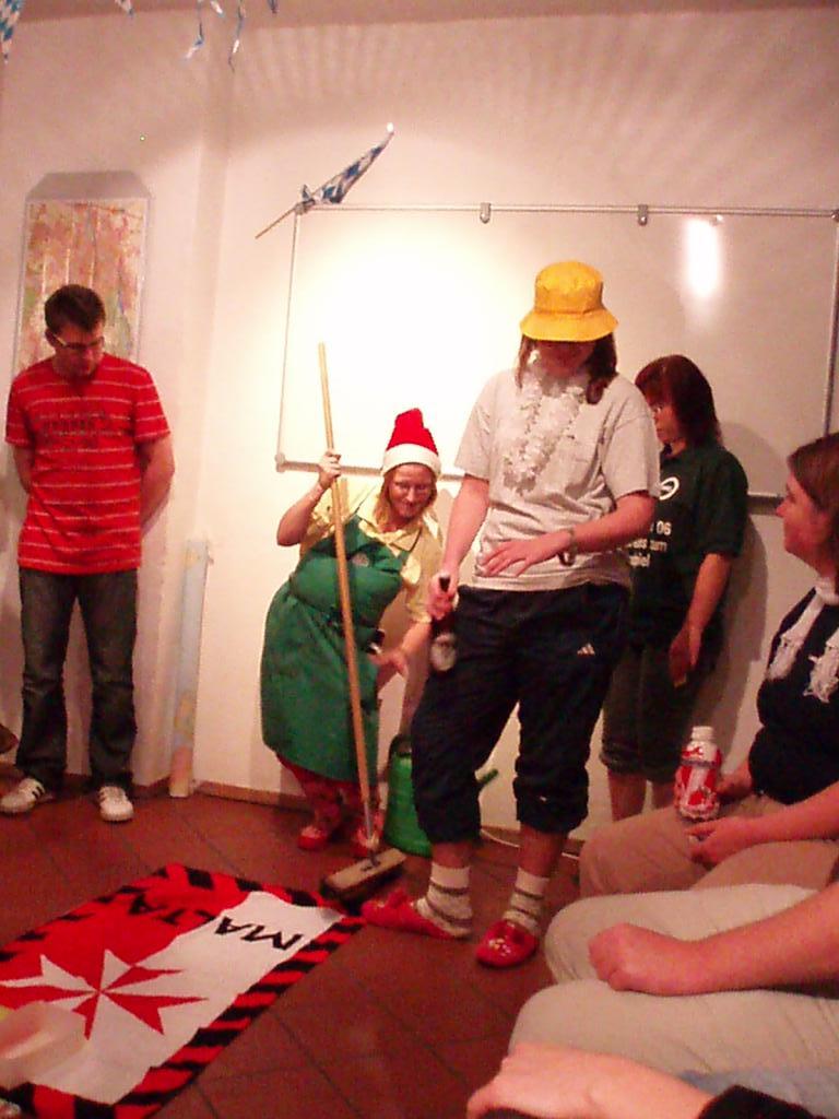 Public Relations European School 1 (07.10.2007 - 14.10.2007) - Nadine's pics - 36: It is about german punctuality.....