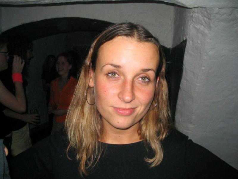 Fundraising European School Utrecht (04.10.2003 - 09.10.2003) - Selection (Sun/Mon/Tue/Wed) - 107: Beti, jestes ladna