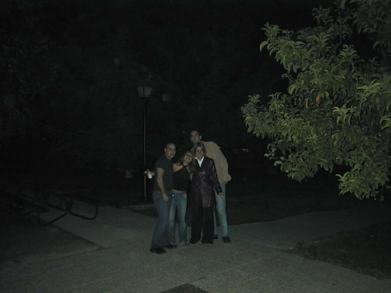 Fall Agora 2003 (22.10.2003 - 26.10.2003) - Pre-event in Madrid - 55: Sel and B.B. (I don't recognize the boys, sorry)
