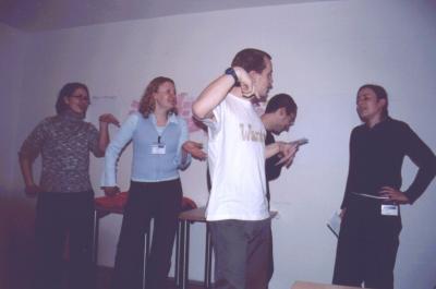 4: AEGEE-Stellartwerpen walks like an Egyptian!