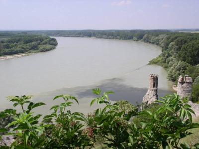 8: The junction of Danube and Mora at Devin castle.