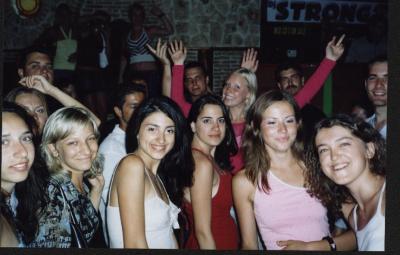 30: Malia clubbing