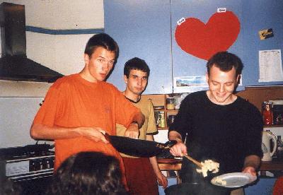 3: Boys from ITWG really love cooking...:)))