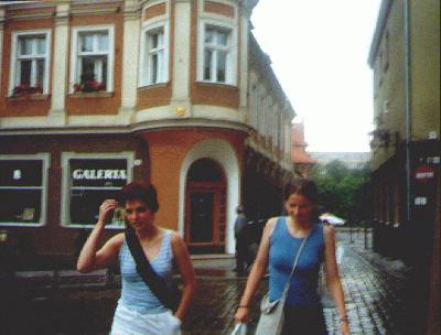 2: Walking through the rain to the hostel.