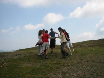 6: Appennini climbing: Balkanian dances!