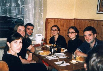 2: First lunch of SU Praha at a pub "U studaka" - (from left) Ana, Anna, Tony, Anca, Laura and Jorge