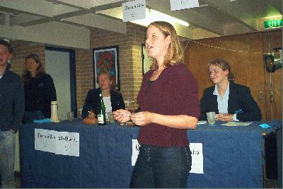 10: Paula verdedigt haar stelling