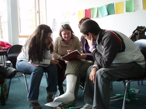 13: Group work in the main plenary.